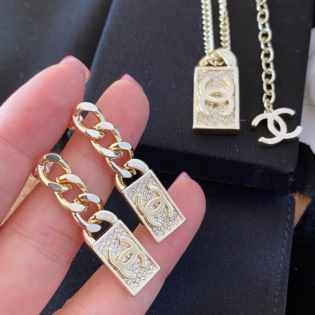 X1N63C114X  Popular  necklace  earrings