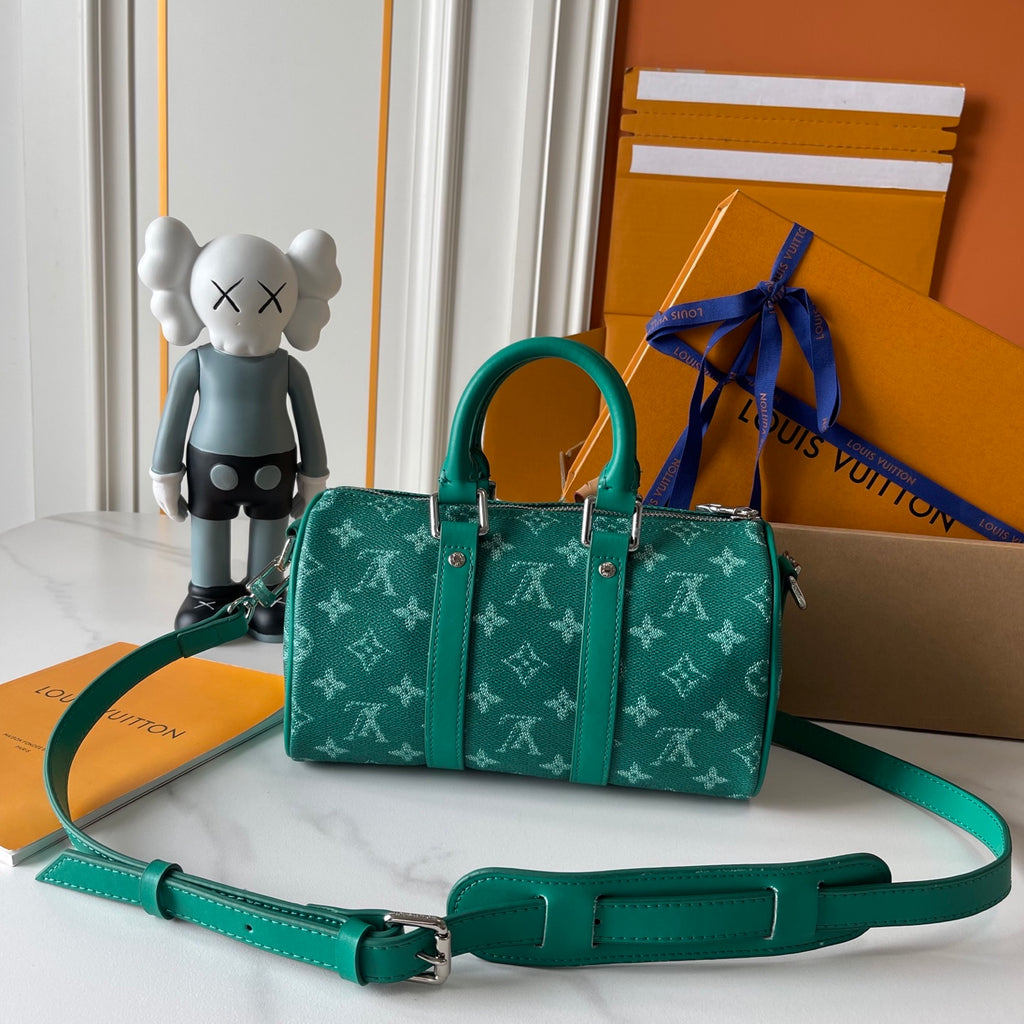 B1P46E32 Popular leather bag