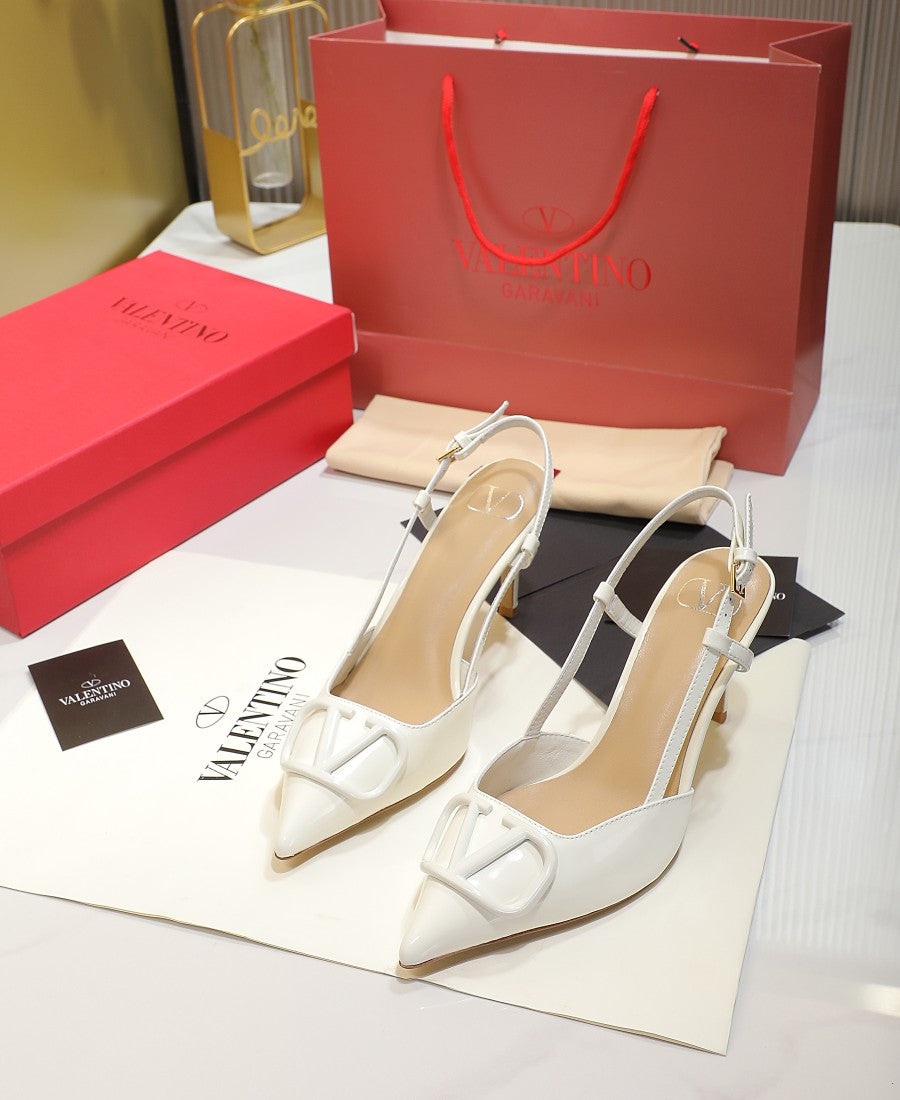 Z2N95VL17  Popular  leather  High heels