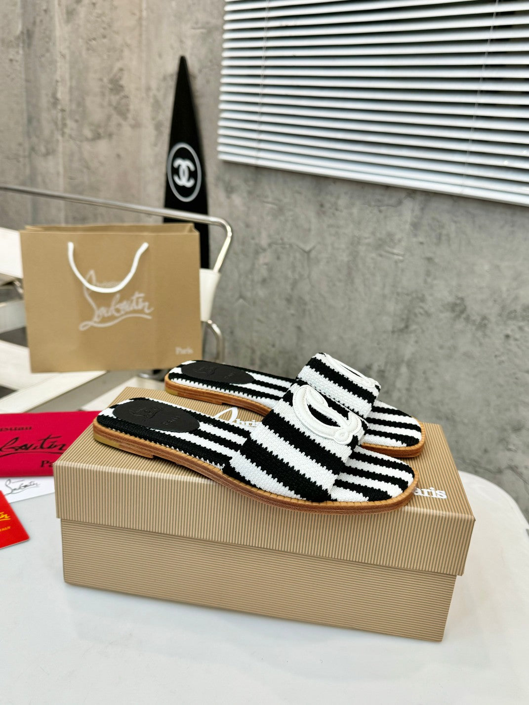 Z2XA10 Popular leather + knitted sandals