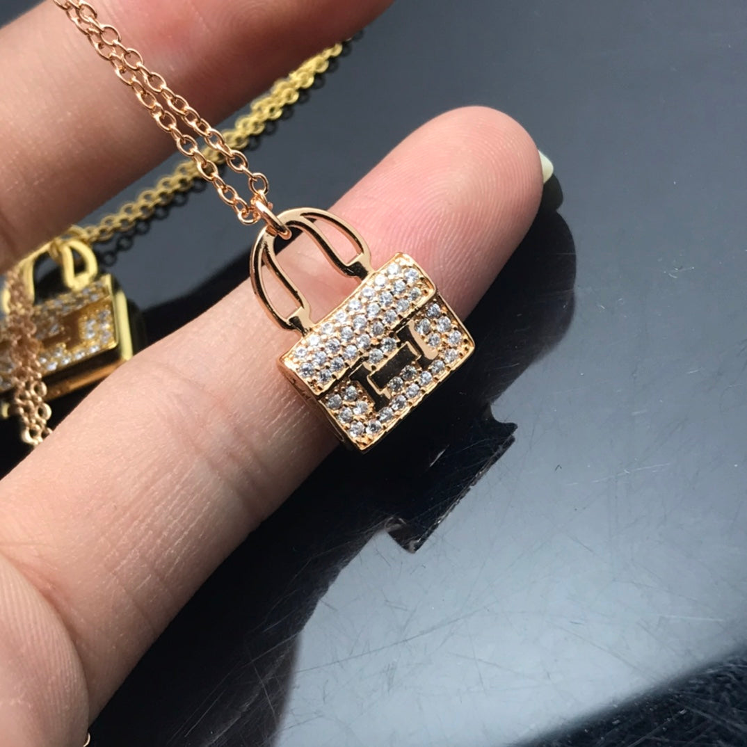 X1Q85H319X Popular Necklaces