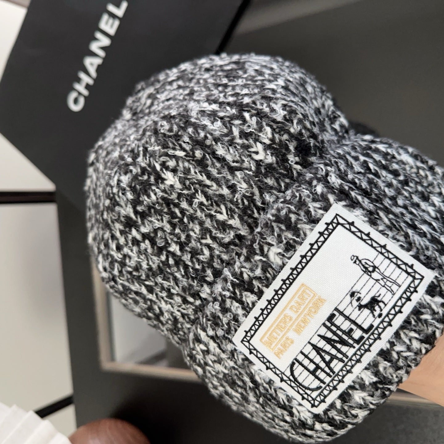 M1R86C25 Popular hats