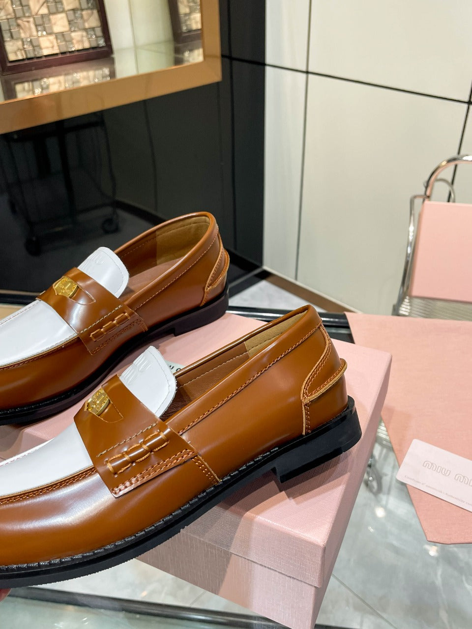 Z2P36A49 Popular high-quality leather Shoes
