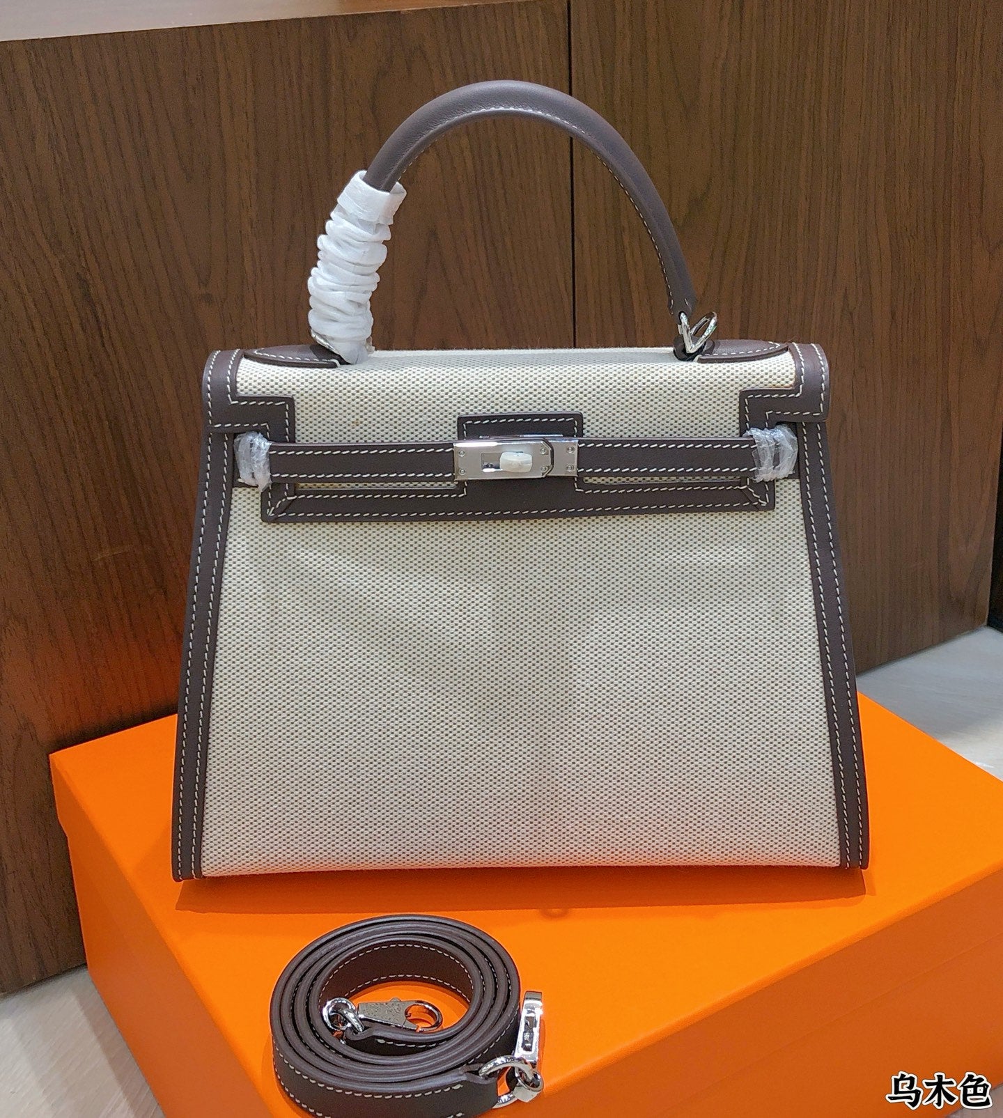 B1R15H119 Popular   leather bag