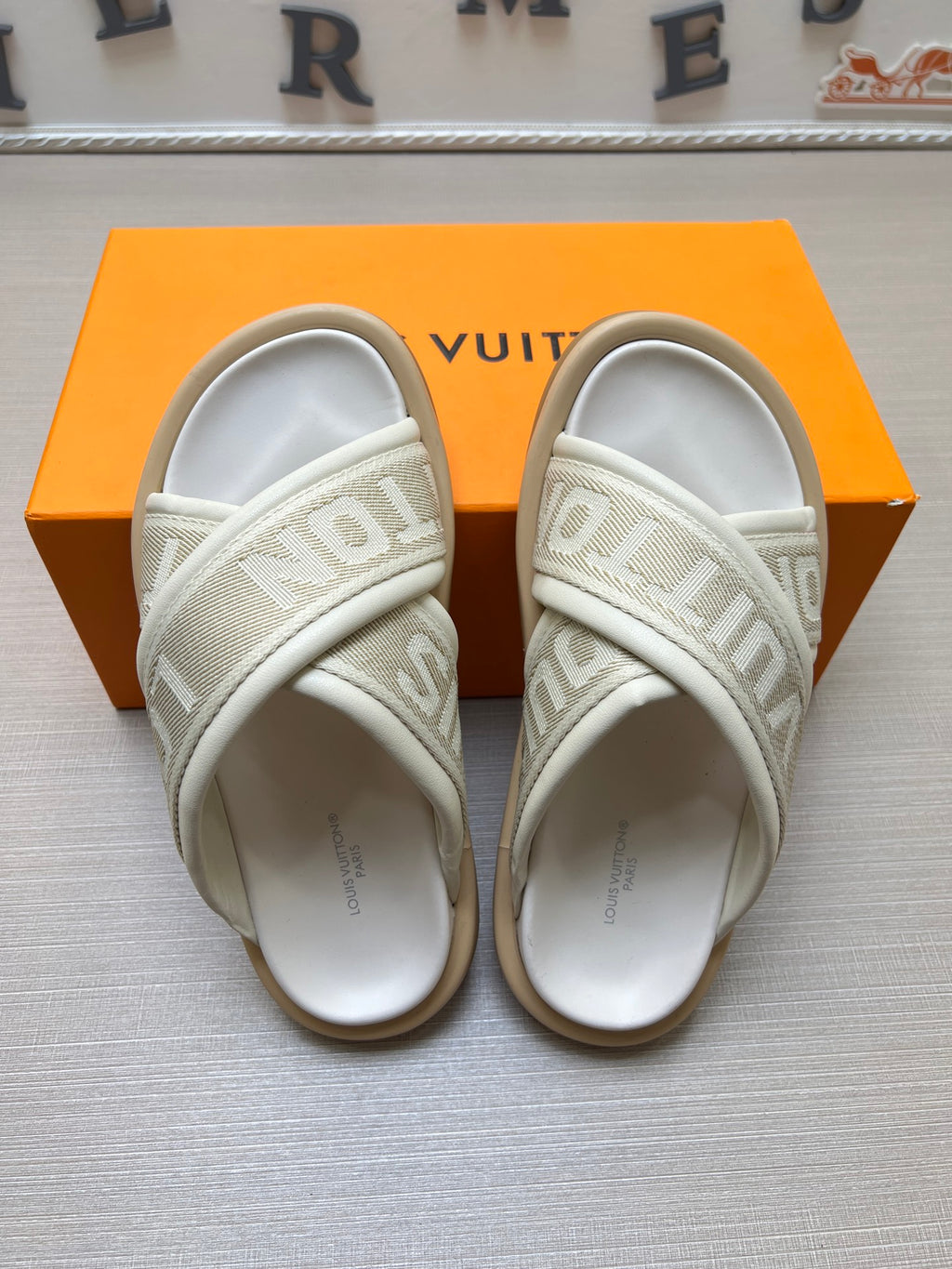 Z5Z35E271 Popular Slippers