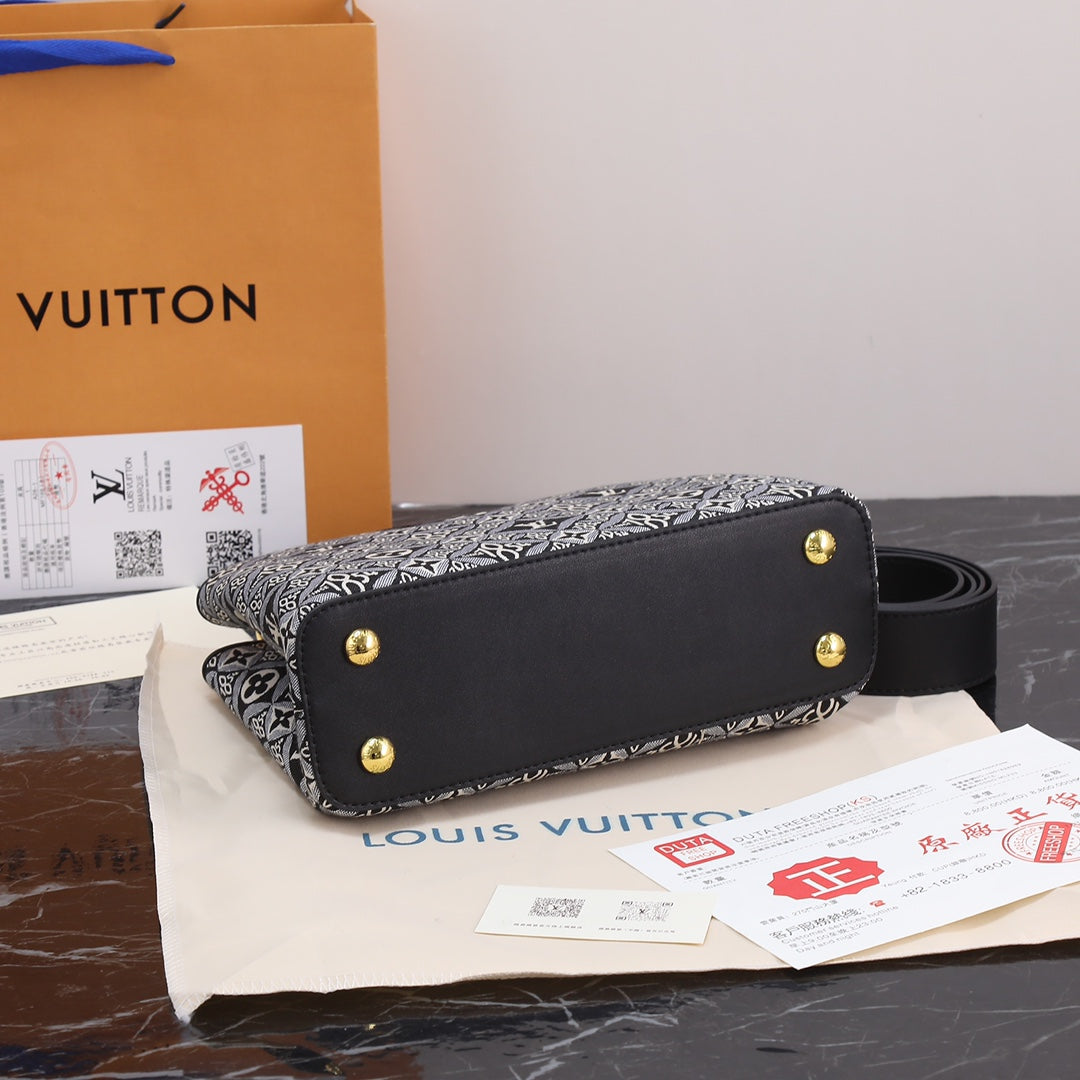 B1X54E441 Popular  leather bag