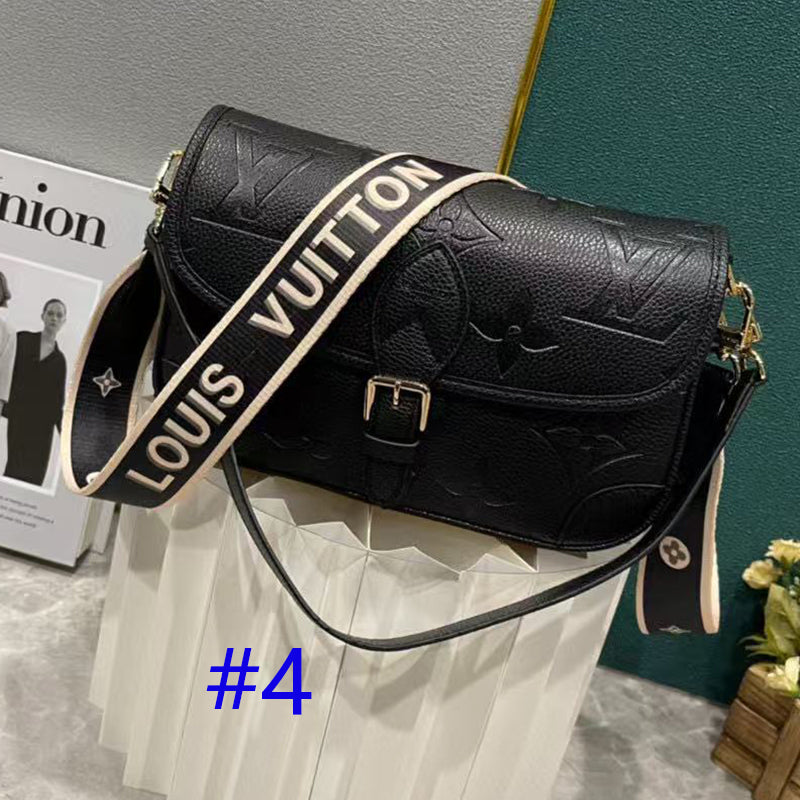 B12X44E318 Popular   leather bag 