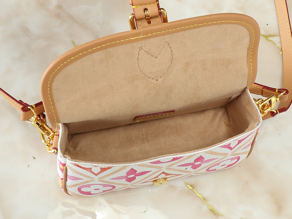 B1X45E2 Popular  leather bag