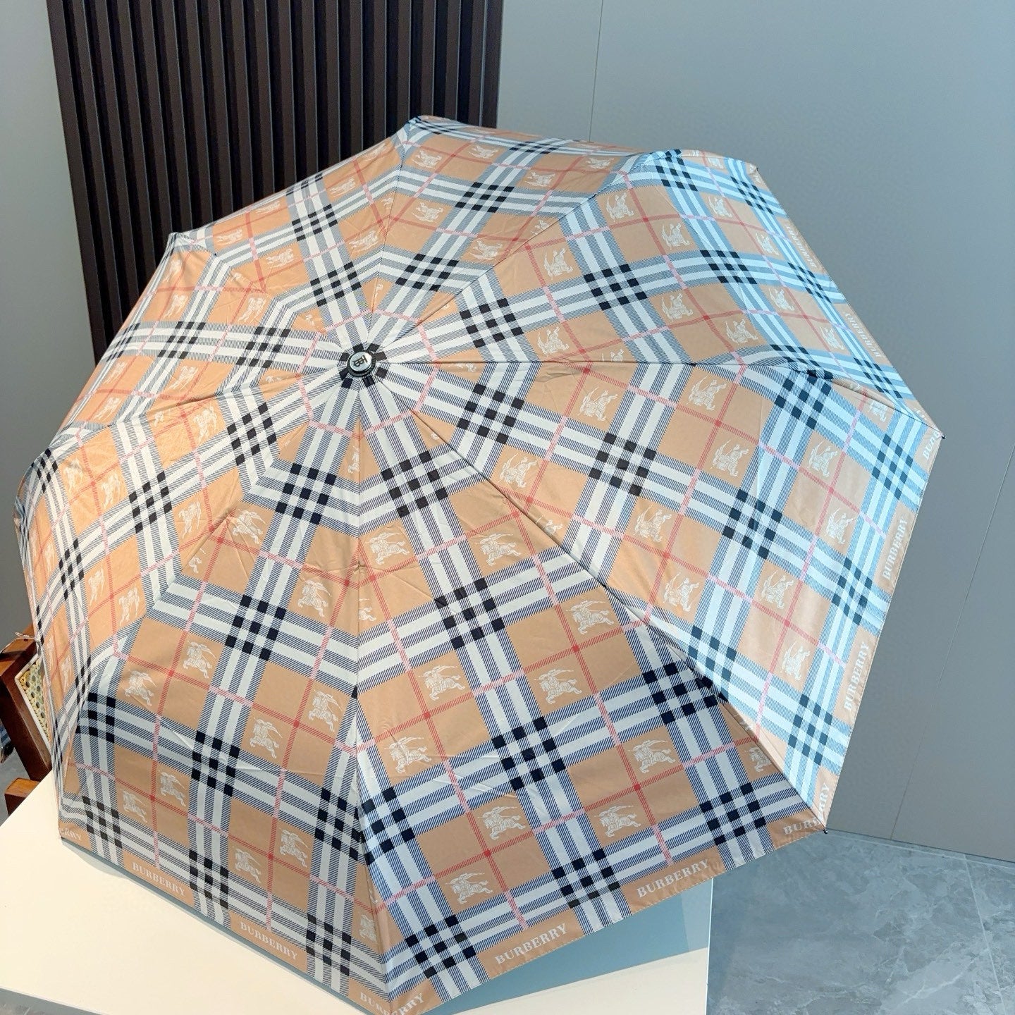 J1R85R127 Popular UV resistant umbrella