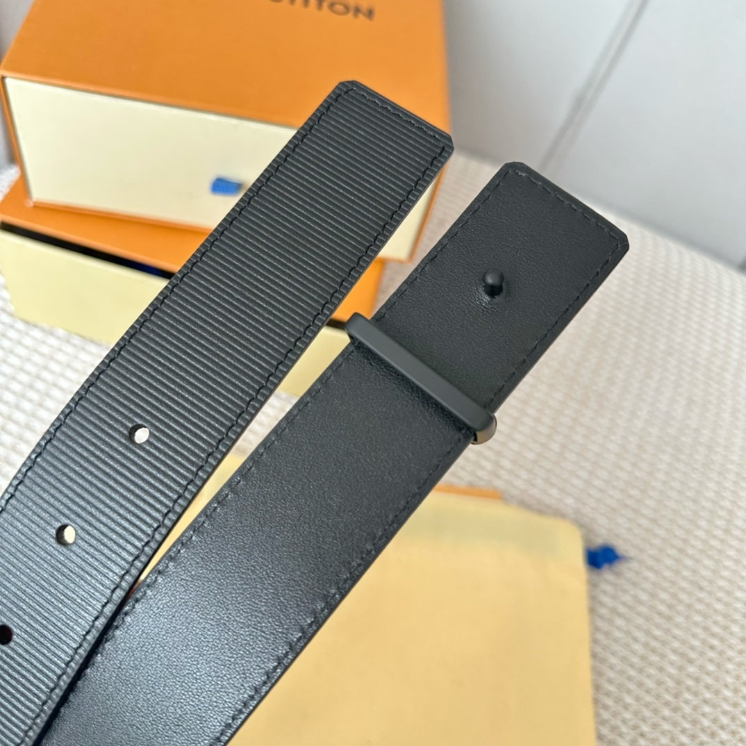 P1Q64E136 Popular  High quality belt With full package