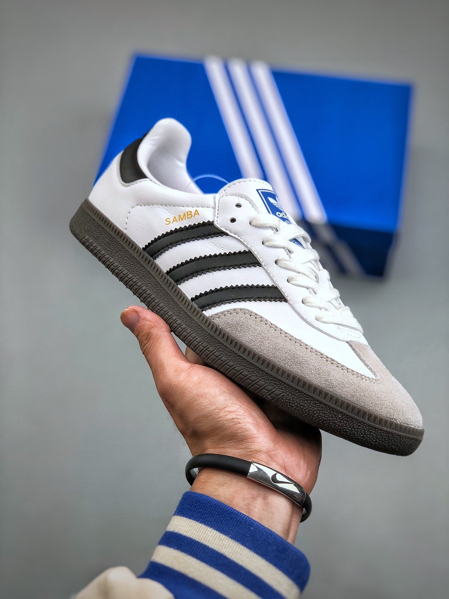 Z4Q95A47  Popular  shoes
