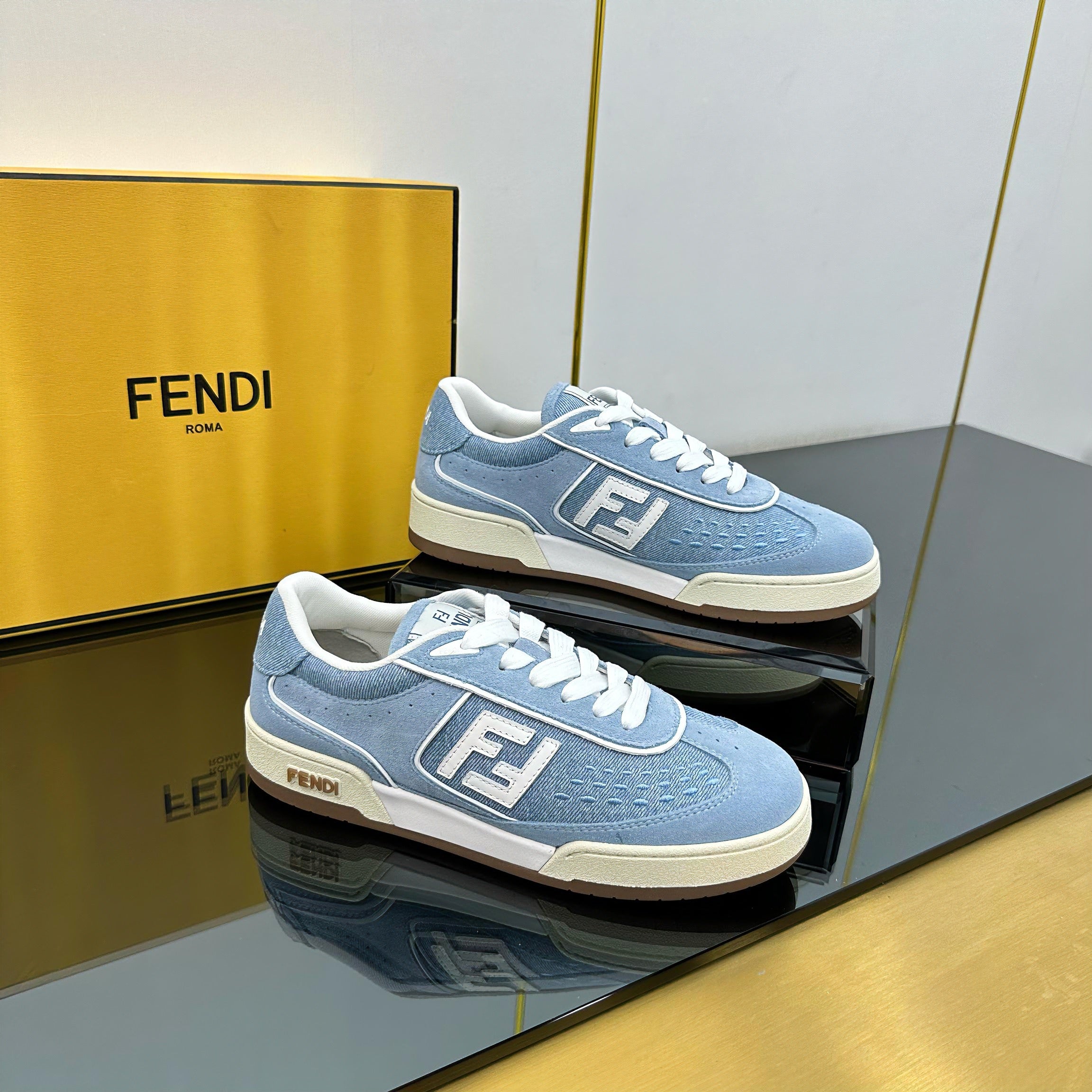 Z2Q105F421 Popular high-quality Shoes