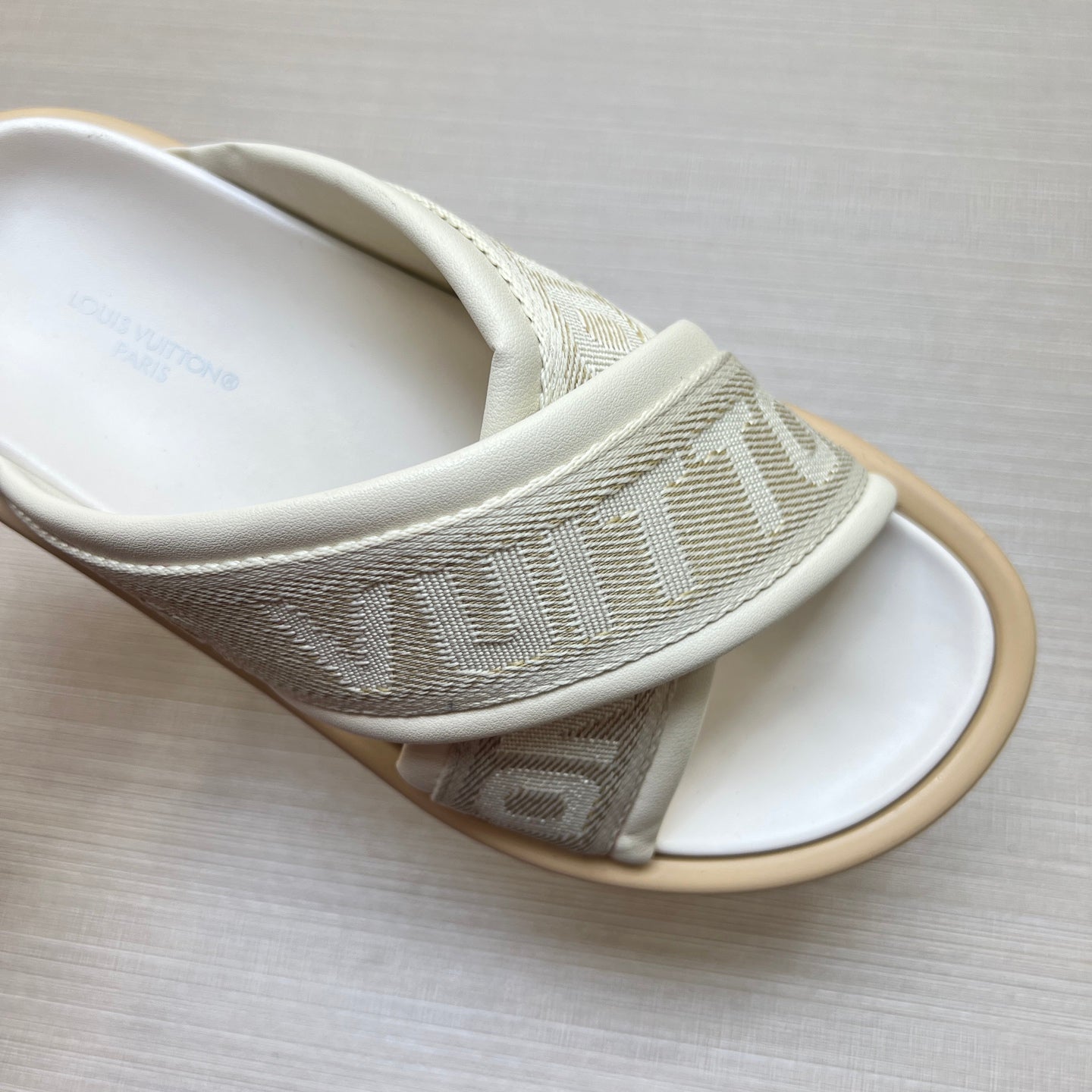 Z5Z35E271 Popular Slippers
