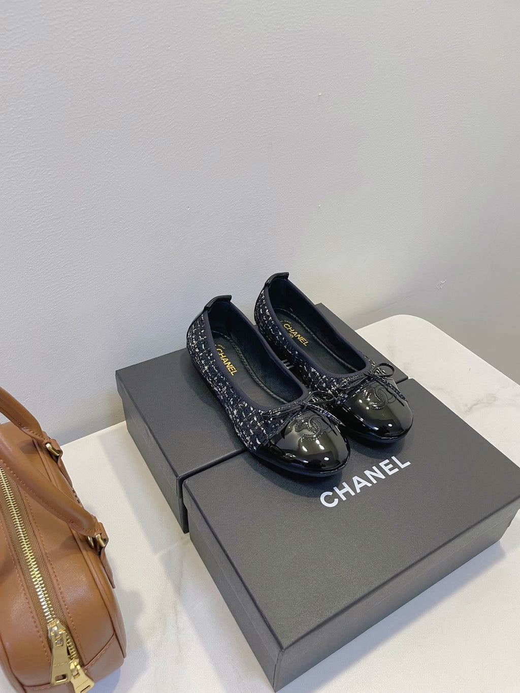Z2Q95C106 Popular high-quality  shoes