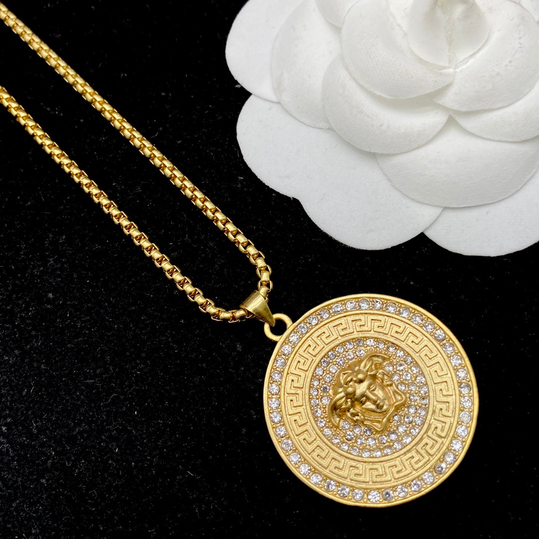 X1R75V99X Popular  Necklace