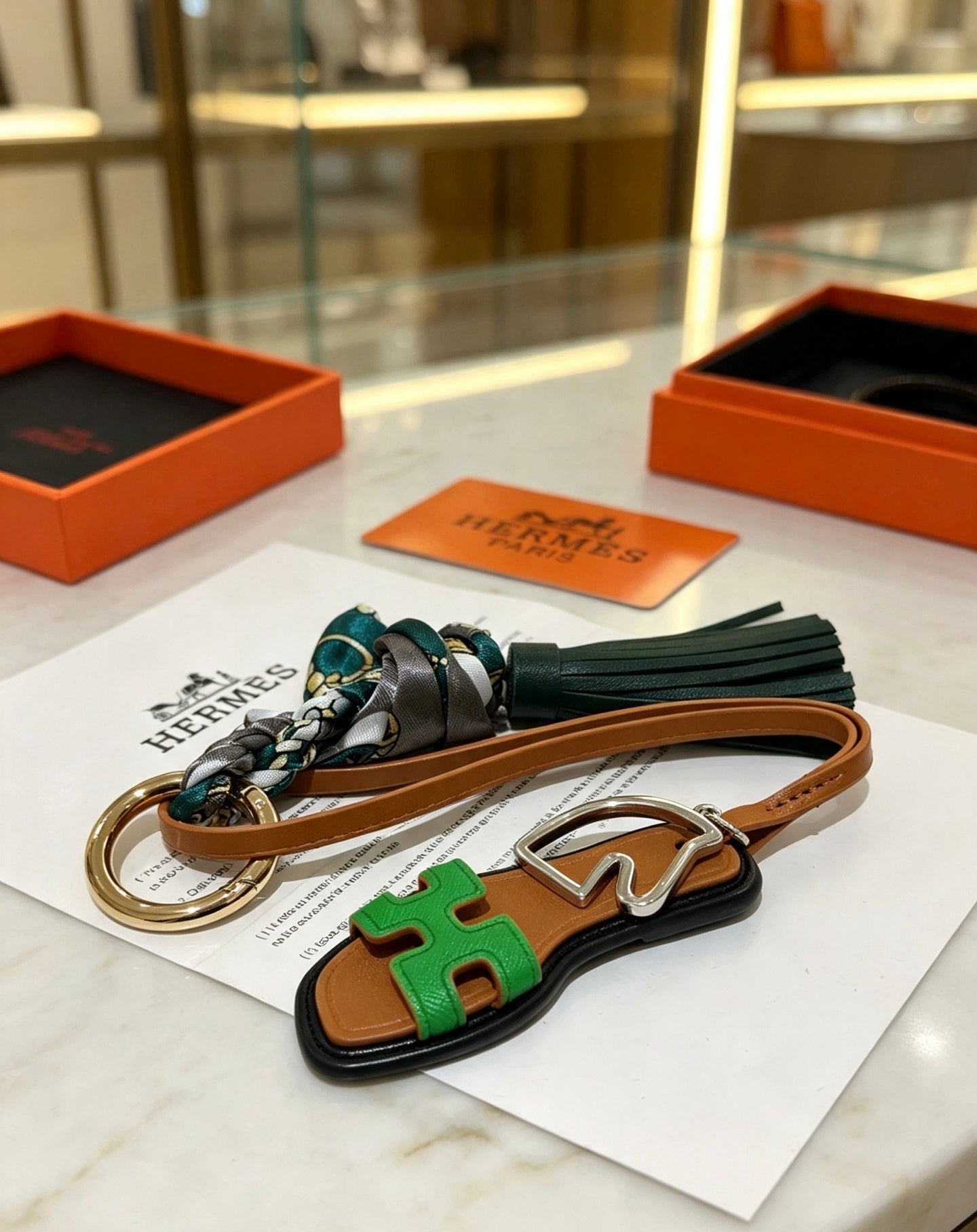 A1R76H105 Popular bag 's charms accessories