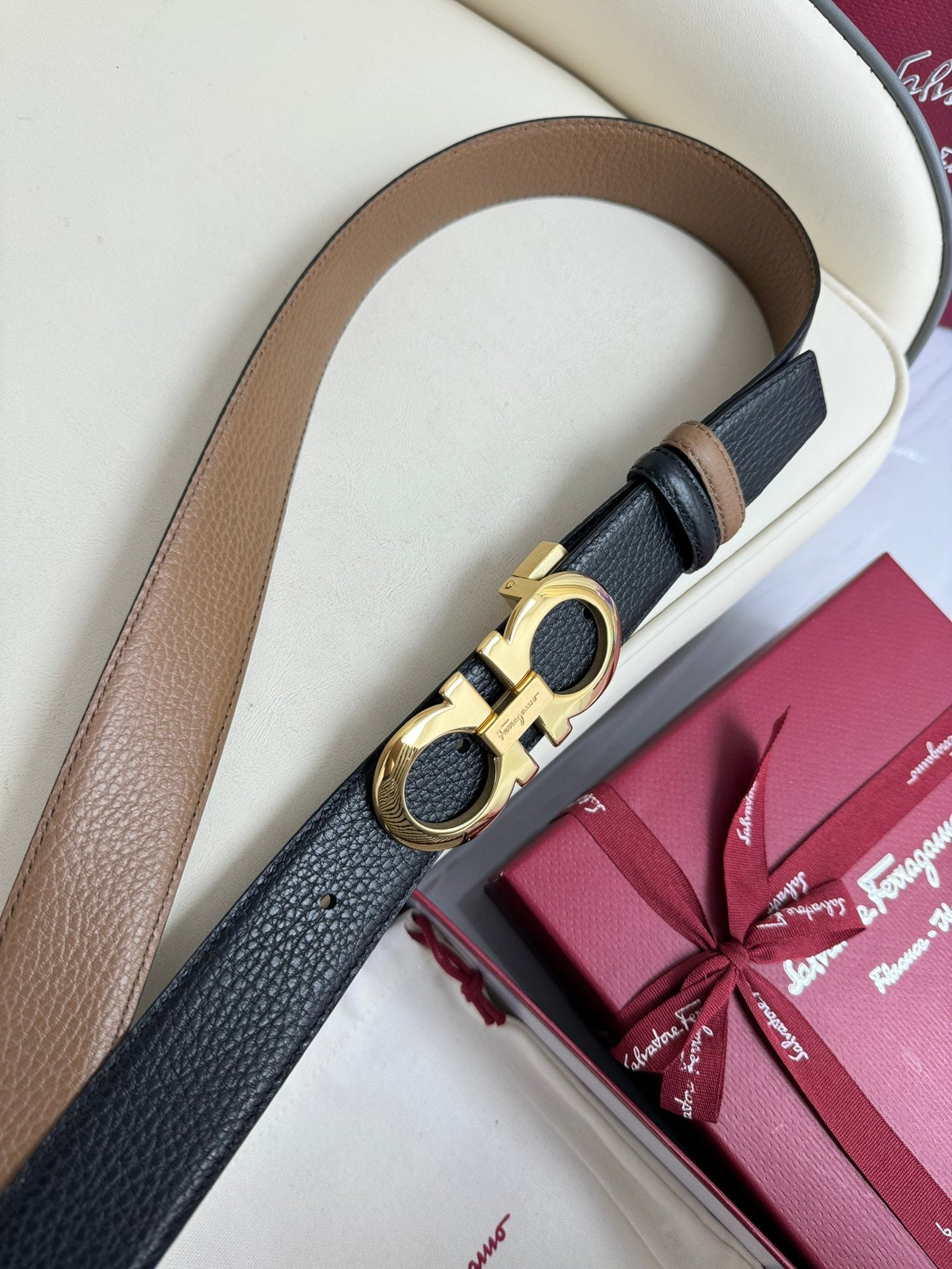 P1W15A169 Popular   High quality belt With full package