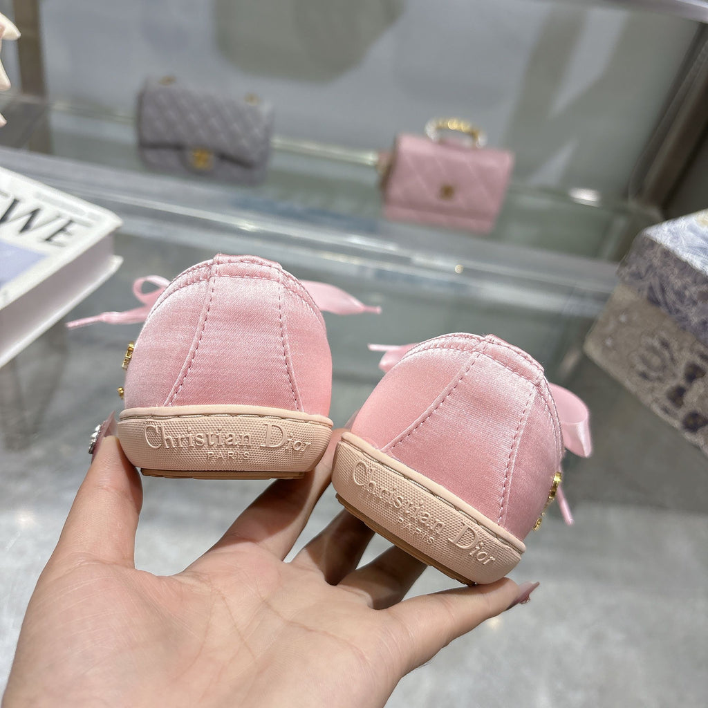 Z2Z85D60 Popular high-quality shoes