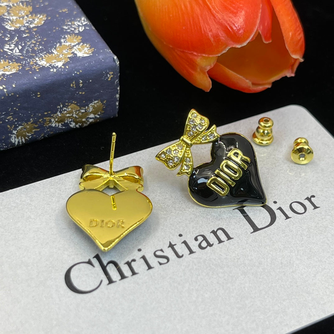 X1Z94D772E Popular  Earrings