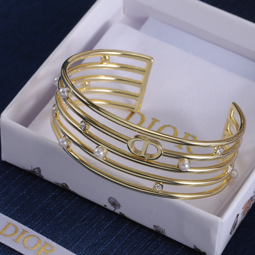 X1Z54D418K  Popular Bracelets