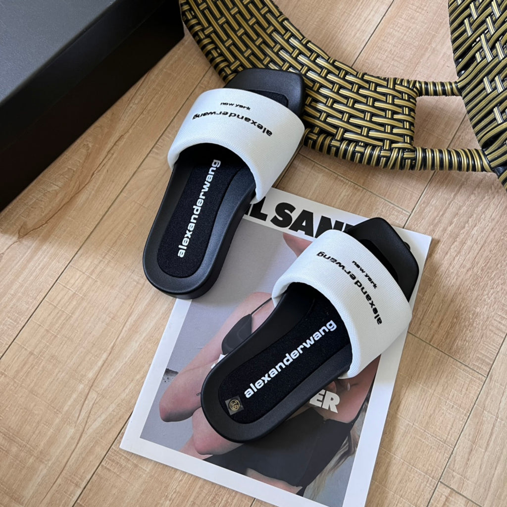 Z1ZZA5 Popular Slippers