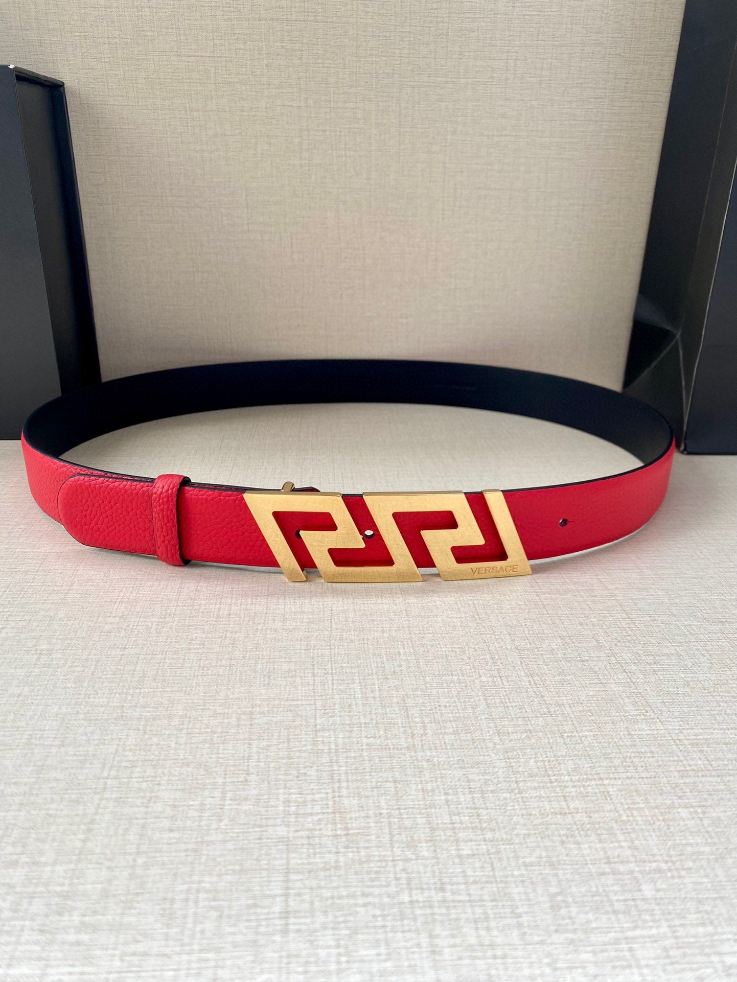 P1W15V166 Popular   High quality belt With full package