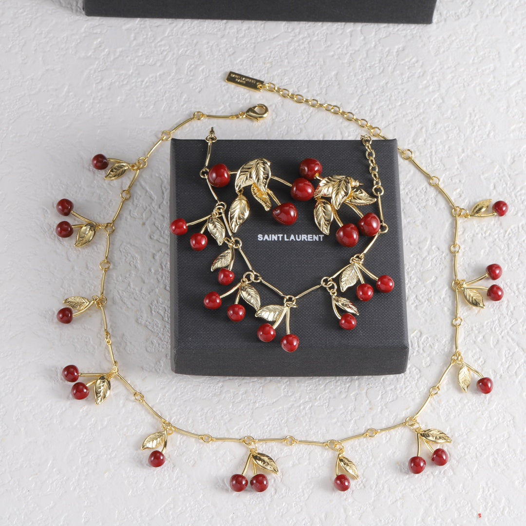 X1Q85SL99X Popular Necklaces. Bracelets. Earrings