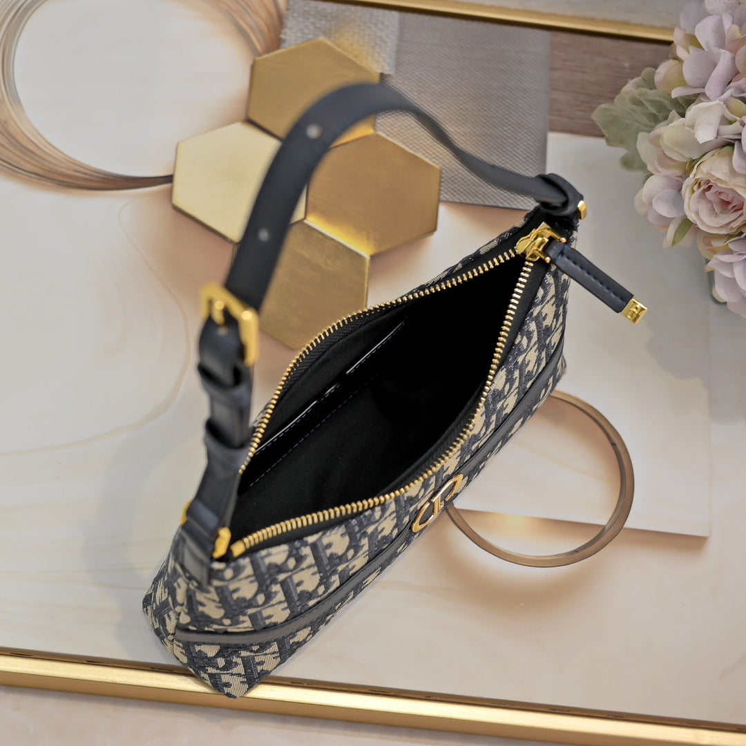 B1N165D100 Popular   leather bag