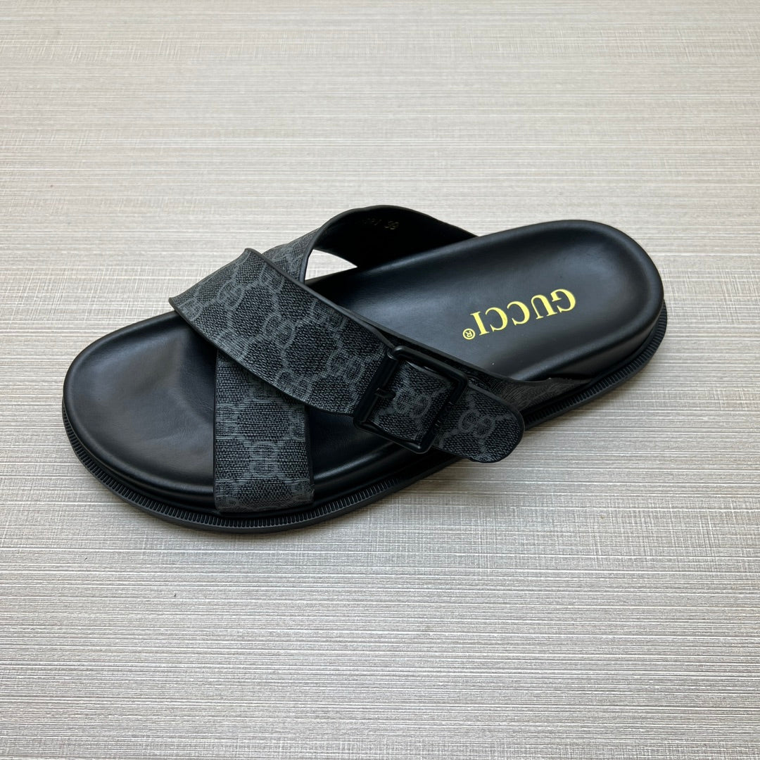Z5ZB92 Popular slippers