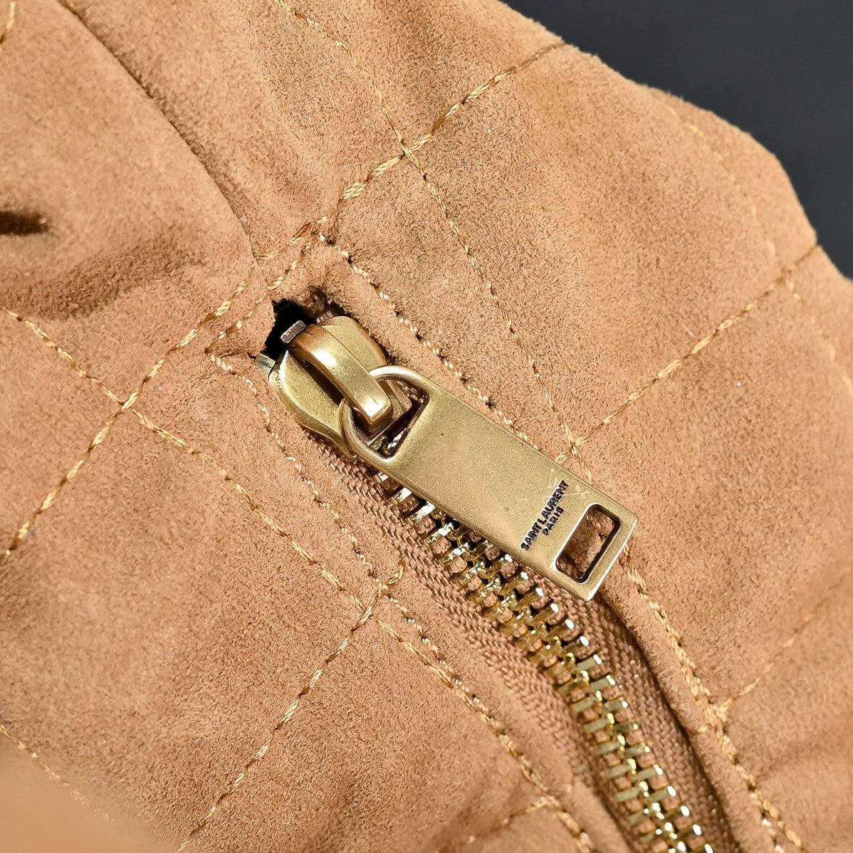 B1N36SL18 Popular  Purse