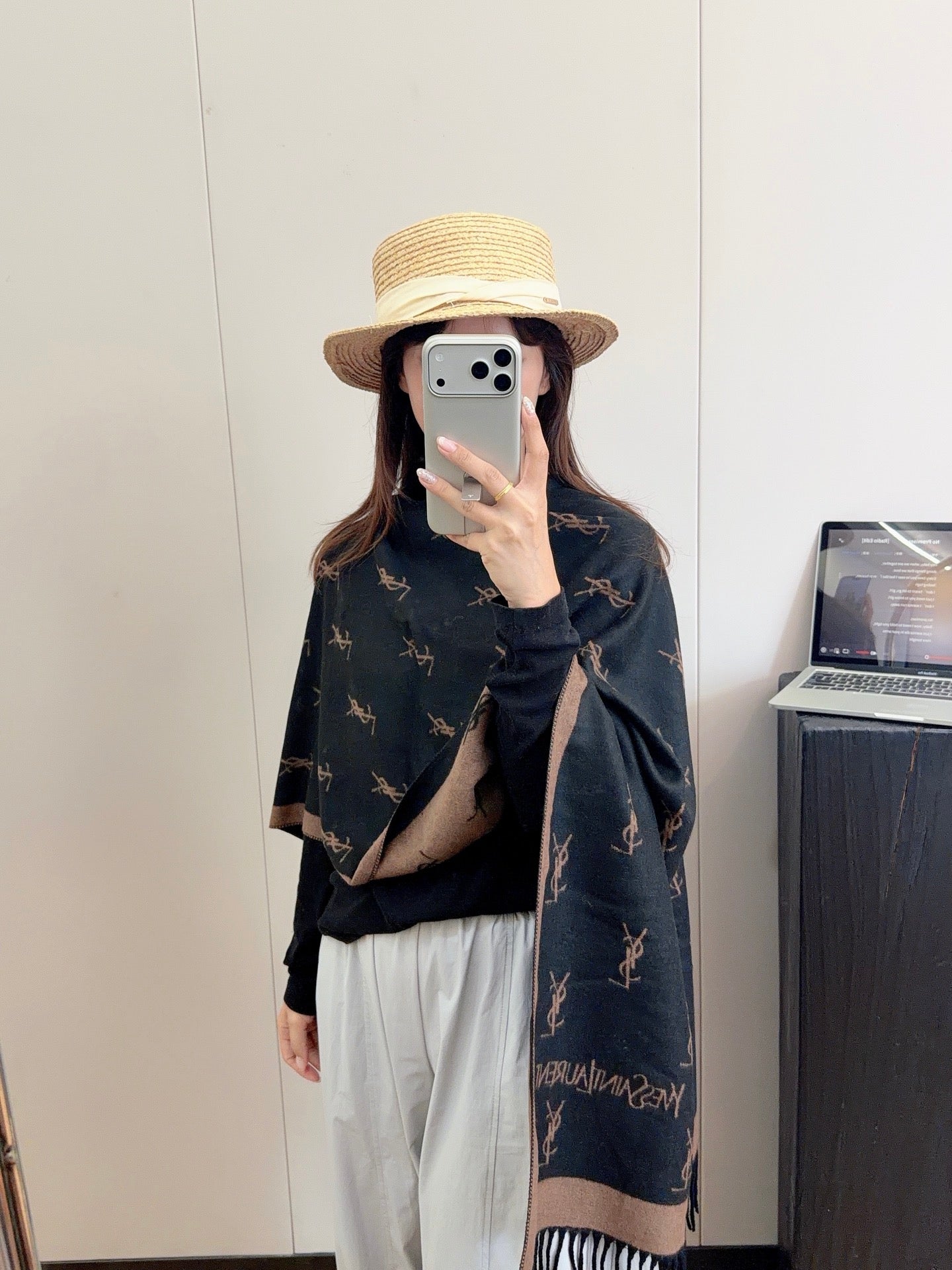 W1R86SL1  Popular Winter Scarves