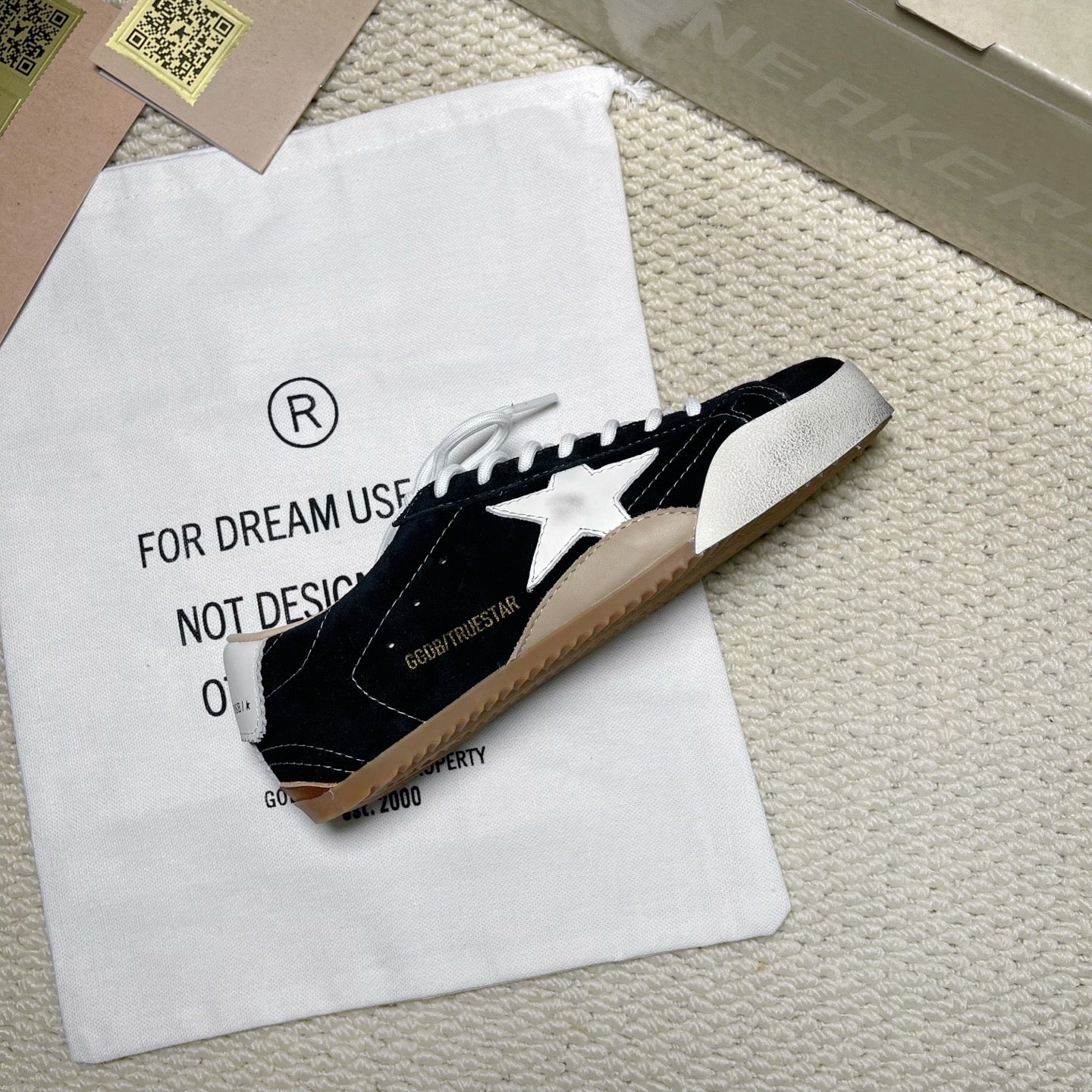 Z2R76GE17 Popular high-quality shoes