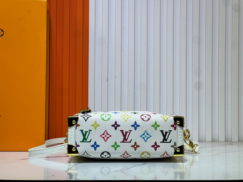 B1W35E101 Popular leather bag