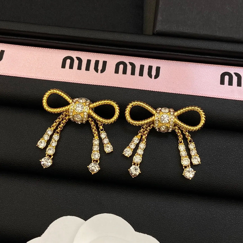 X1Z94A950E Popular Earrings