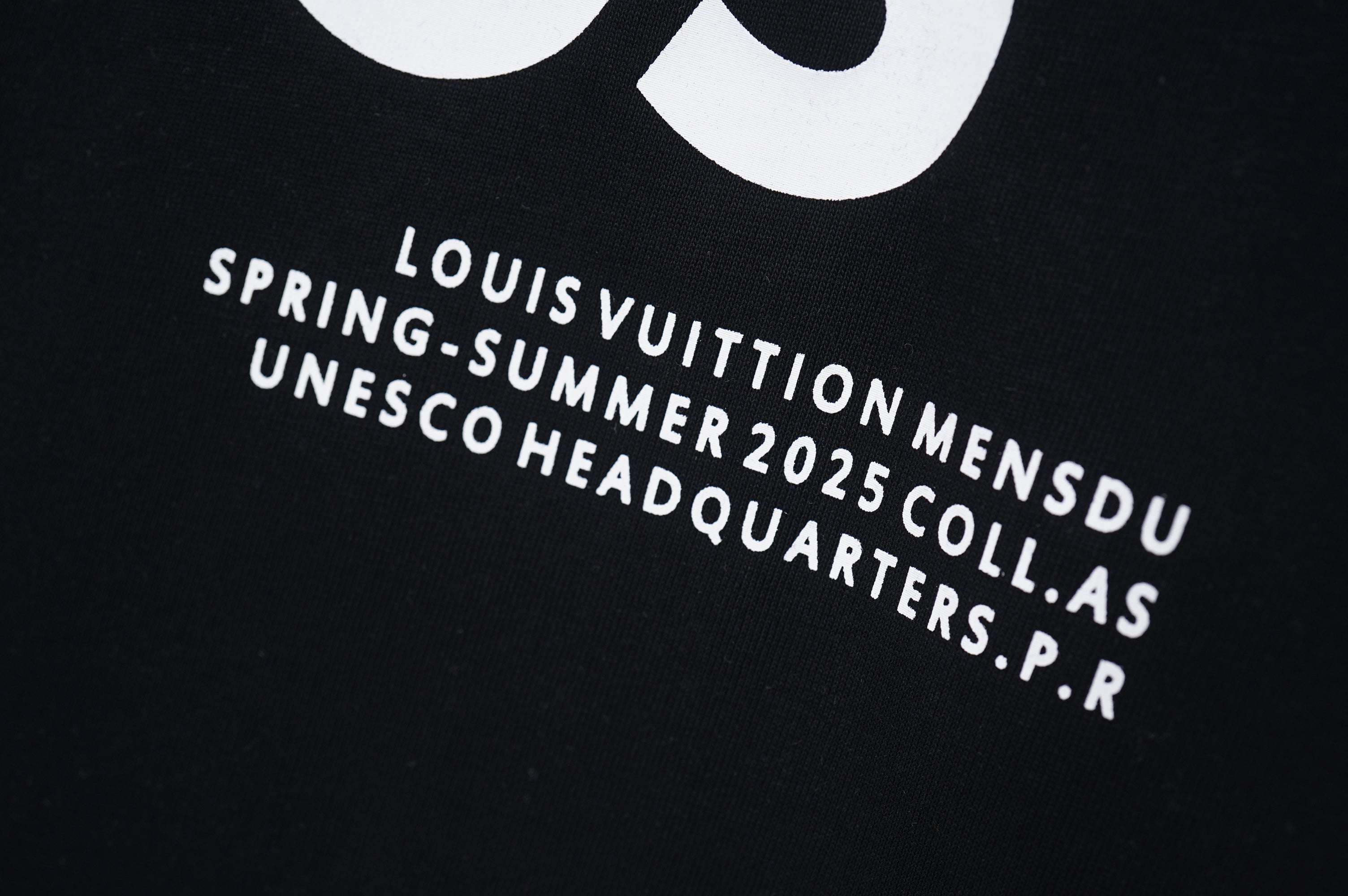 U1N45E70 Popular T-shirt