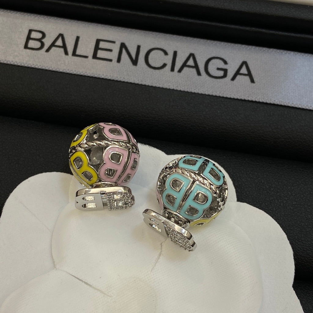 X1Y93J438E Popular  Earrings