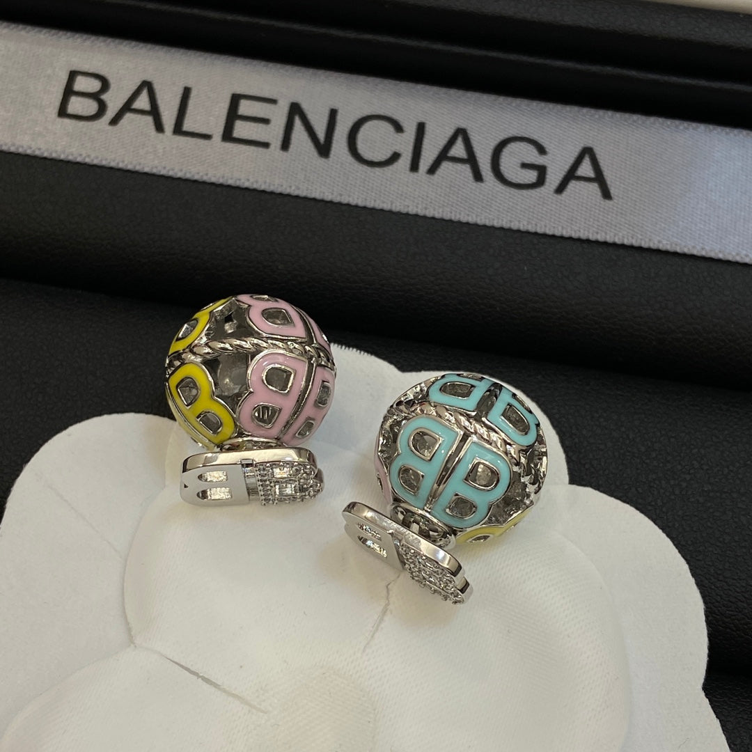 X1Y93J438E Popular  Earrings