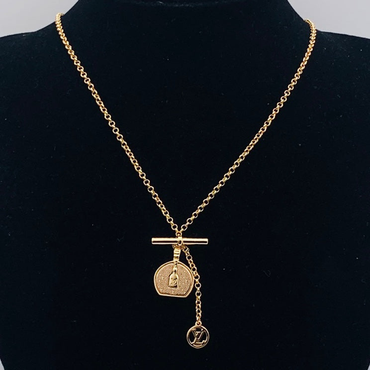 X1Q85E335X Popular Necklaces