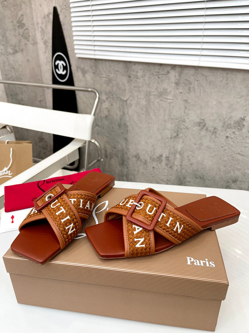 Z2ZA43 Popular leather Slippers