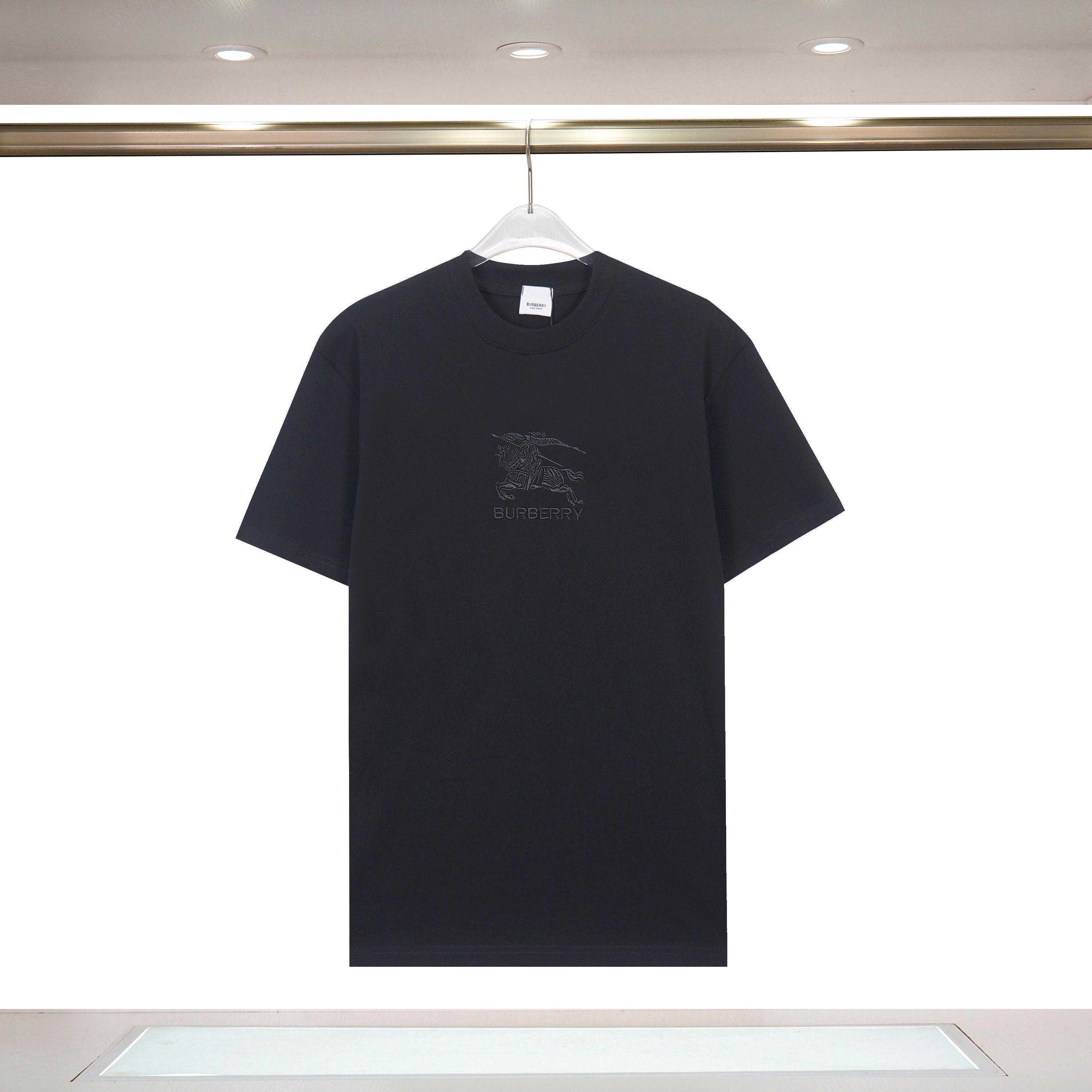 U1W25R26  Popular T-shirts