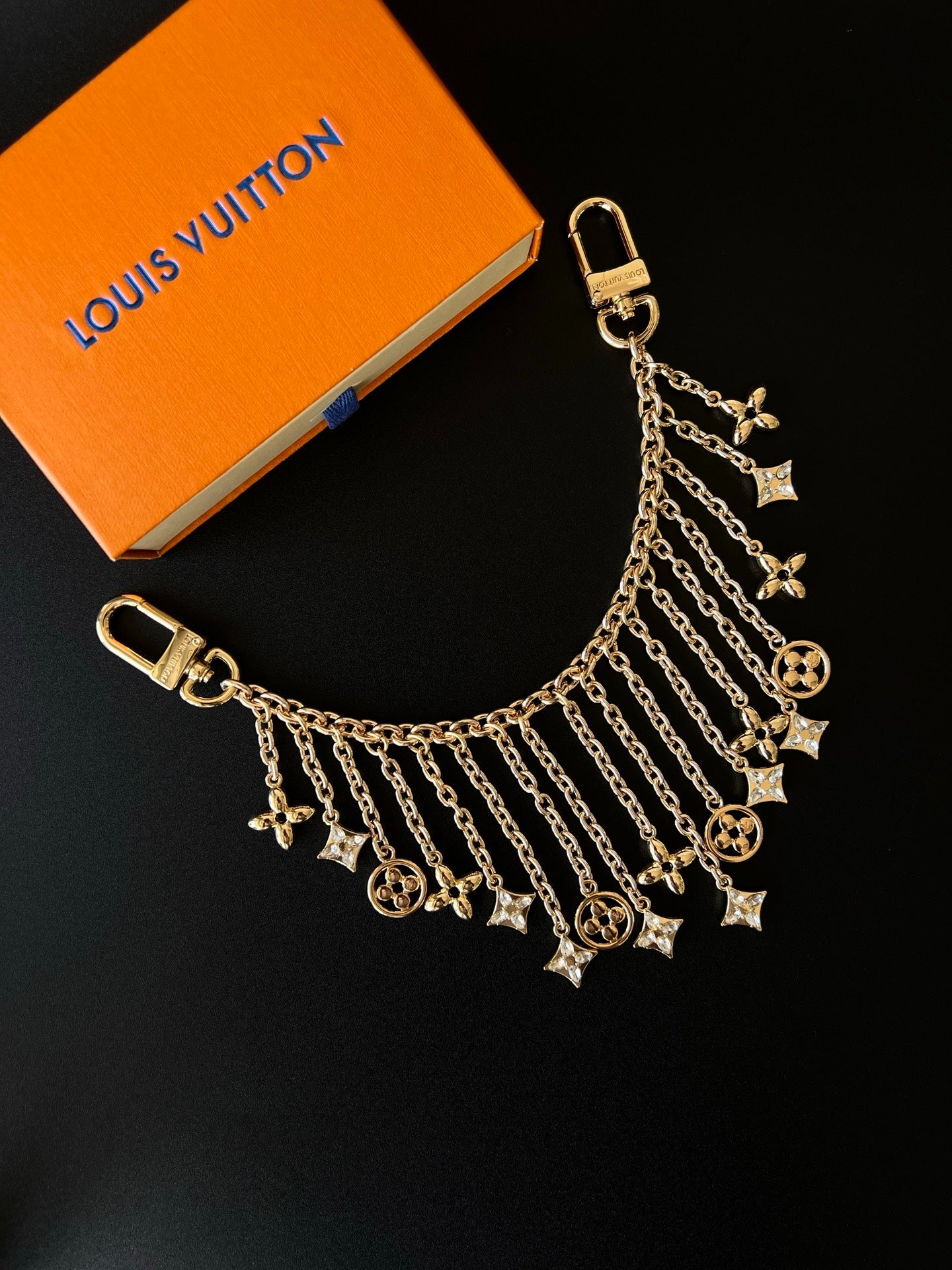 A1R76E45 Popular bag 's charms accessories