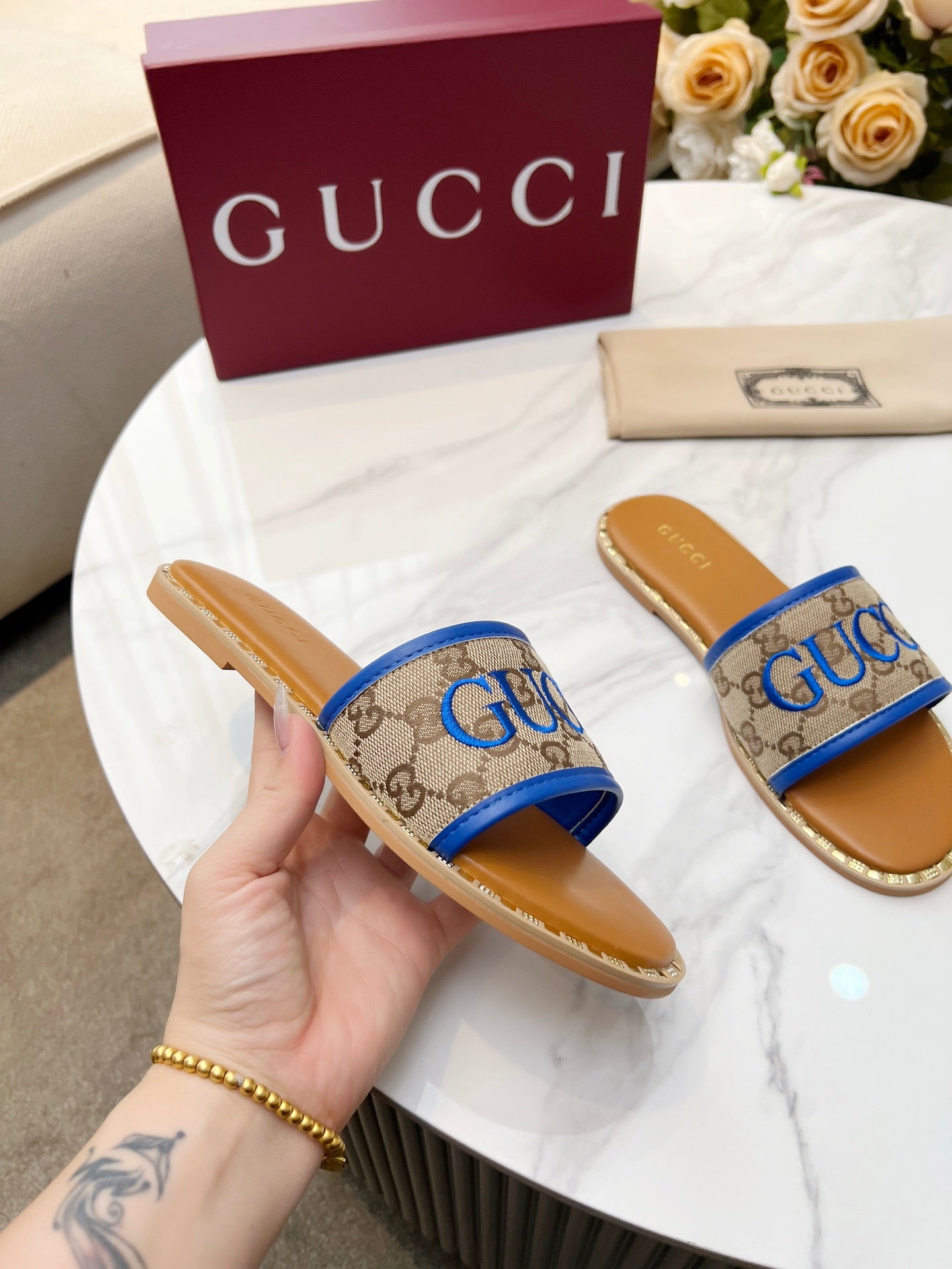 Z2Q55B29 Popular high-quality  Shoes