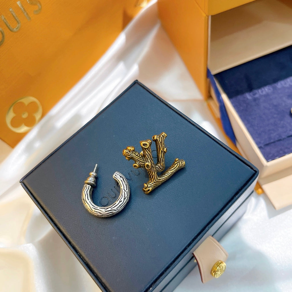 X1Q95E20E Popular Earrings