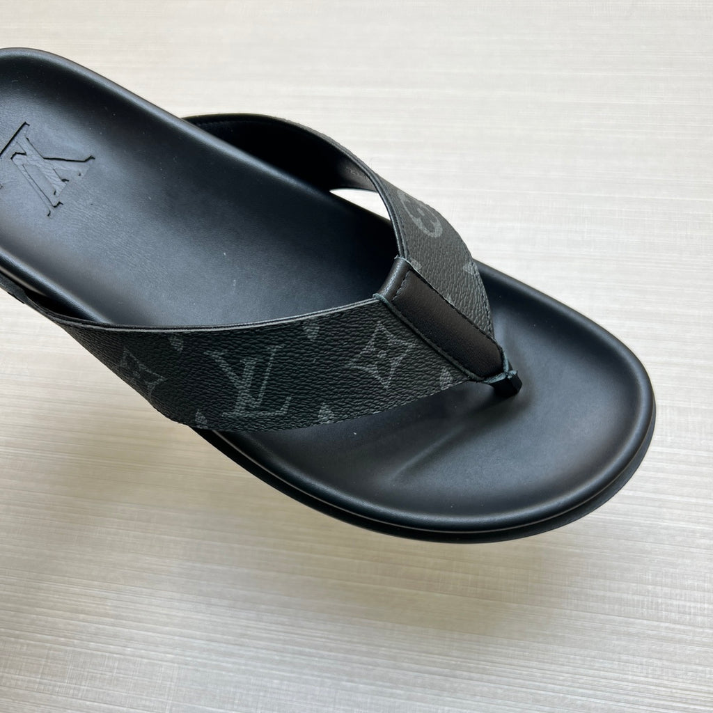 Z5ZE56 Popular slippers