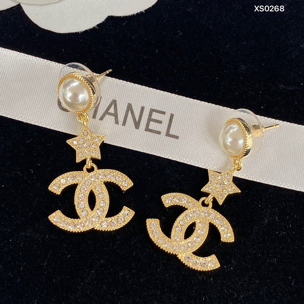 X1Q45C10E Popular Earrings