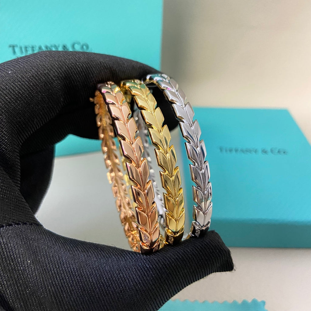 X1Q85T47K  Popular Bracelets