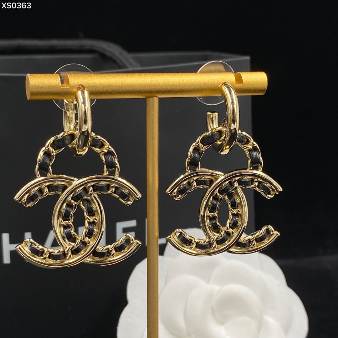 X1Z54C486E Popular  Earrings