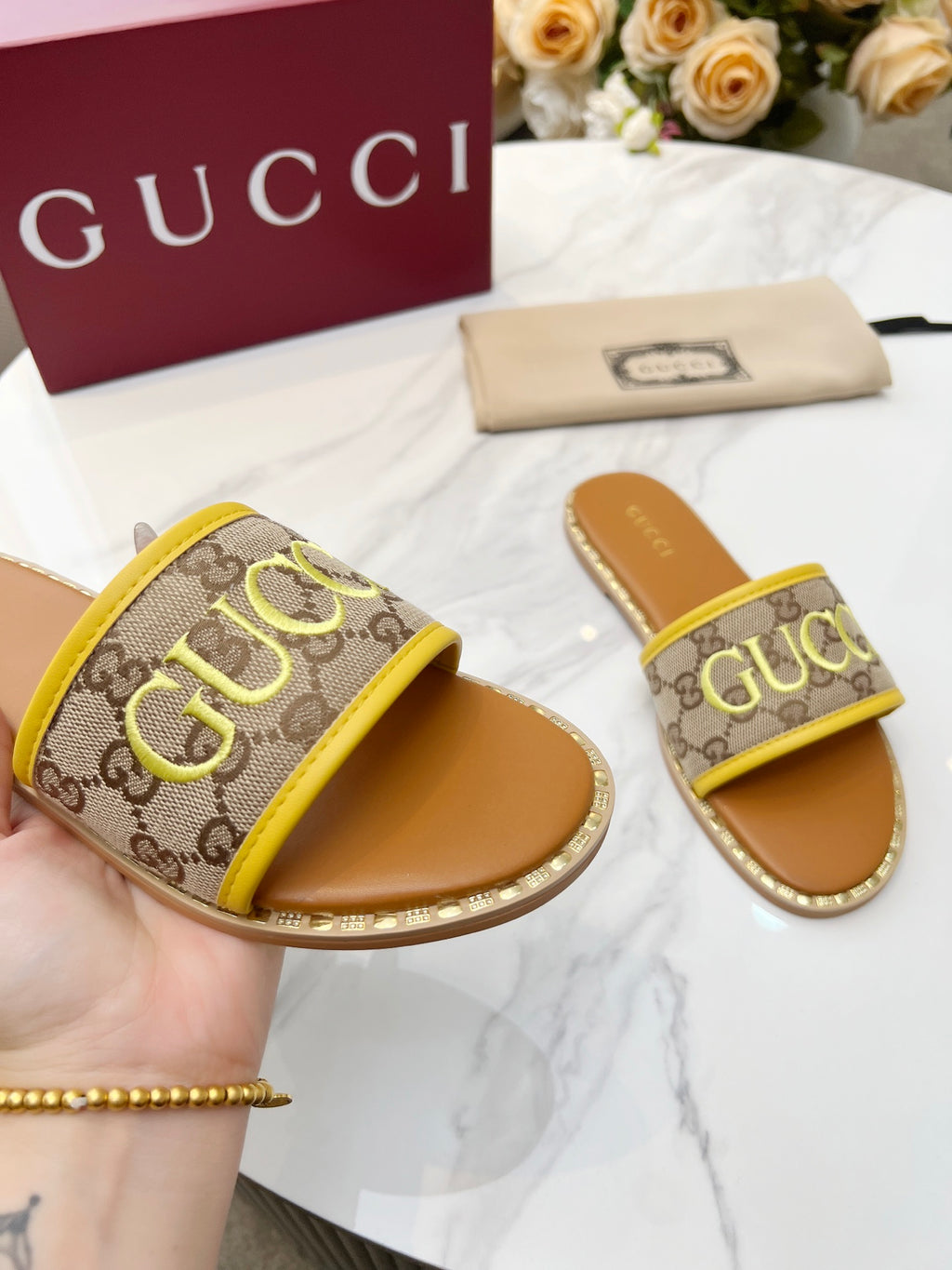 Z2Q55B29 Popular high-quality  Shoes