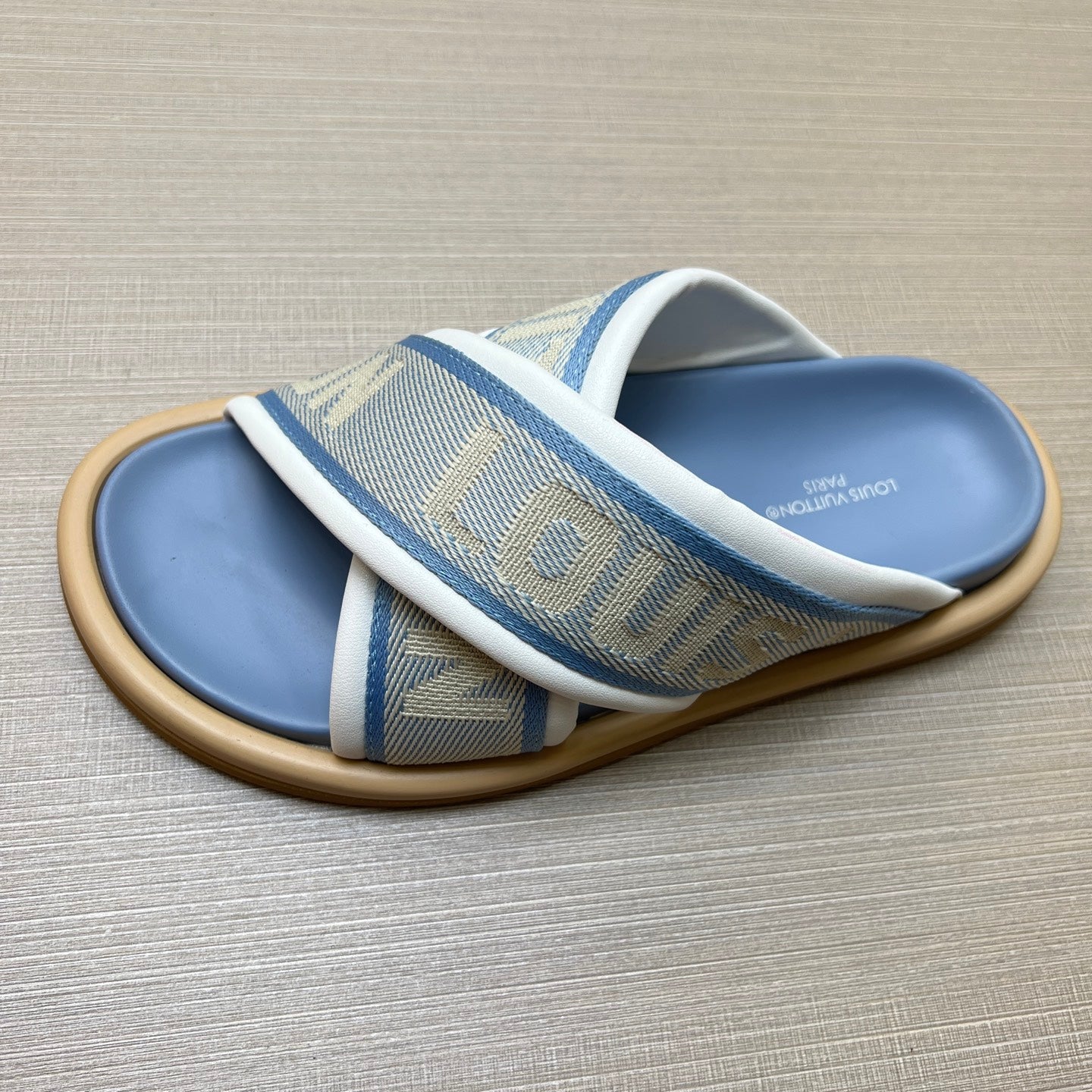 Z5Z35E270 Popular Slippers