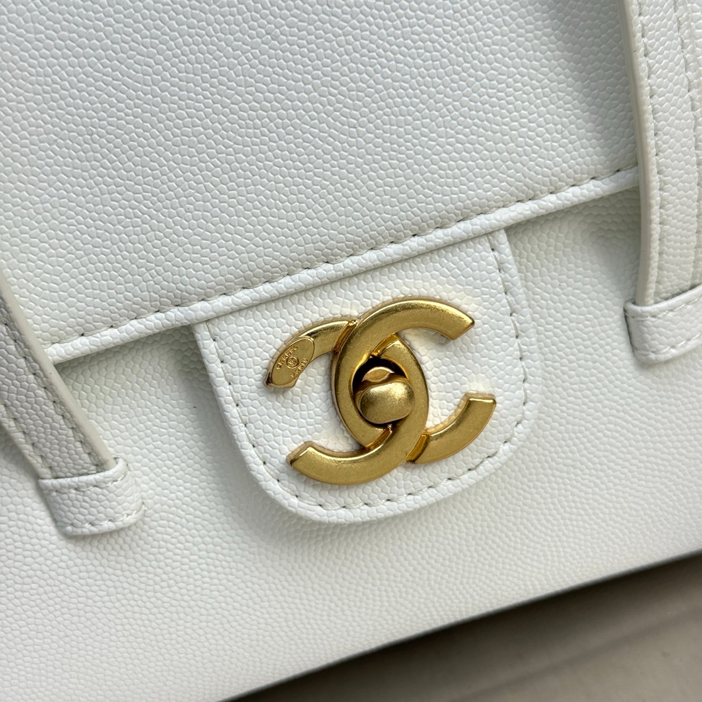 B1X46C2 Popular leather bag